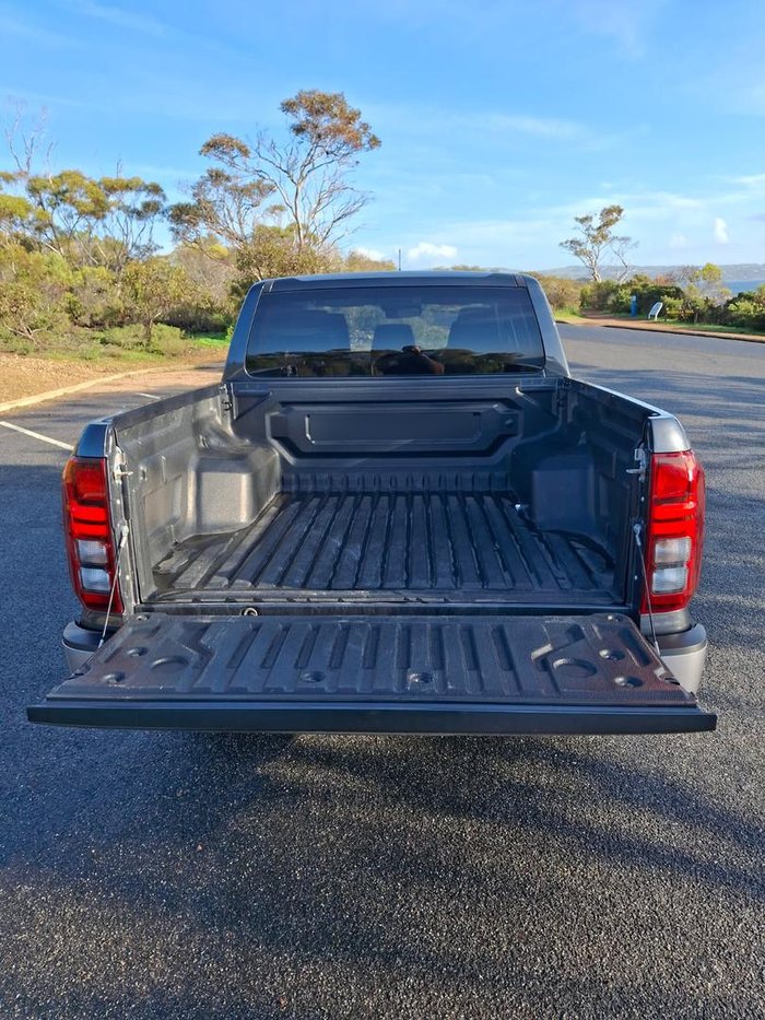 2024 Mitsubishi Triton GLS
