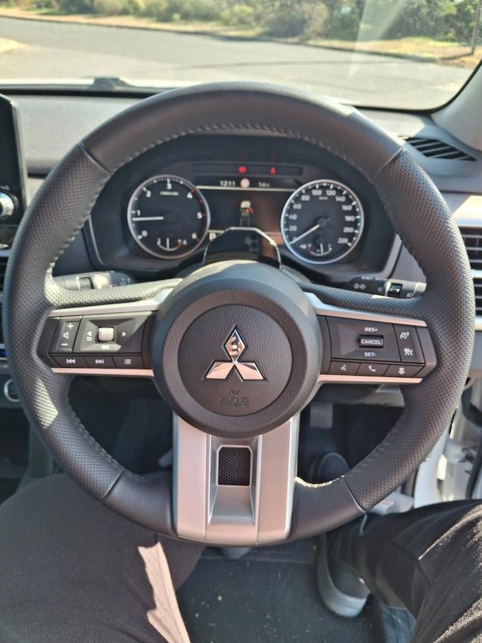 2024 Mitsubishi Triton GLS