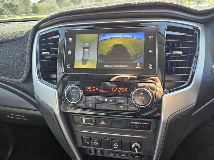 2022 Mitsubishi Triton GLS