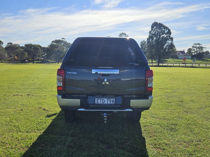 2022 Mitsubishi Triton GLS