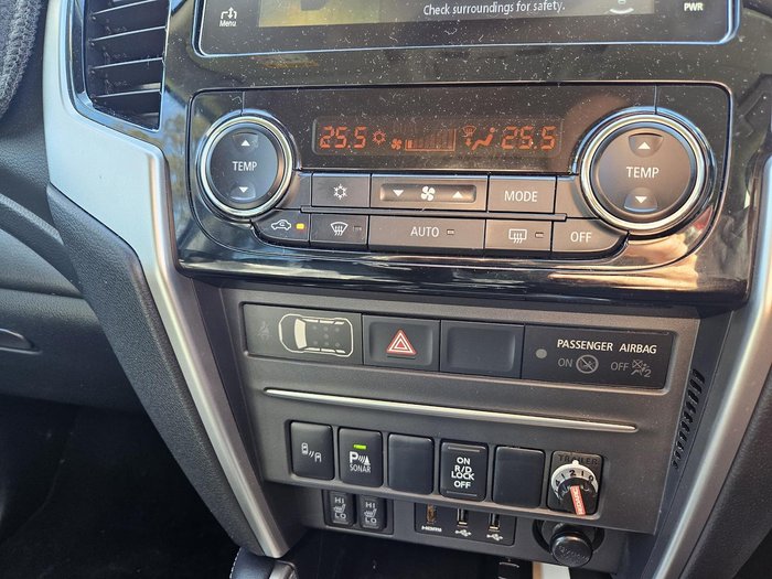 2022 Mitsubishi Triton GLS