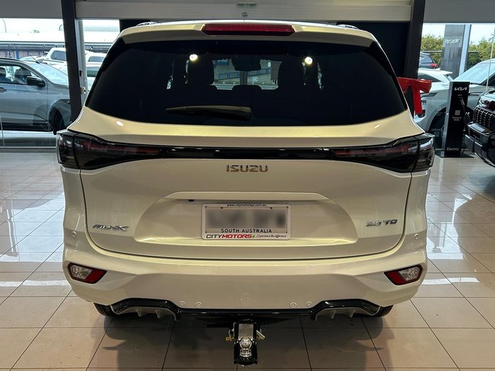 2025 Isuzu MU-X LS-T