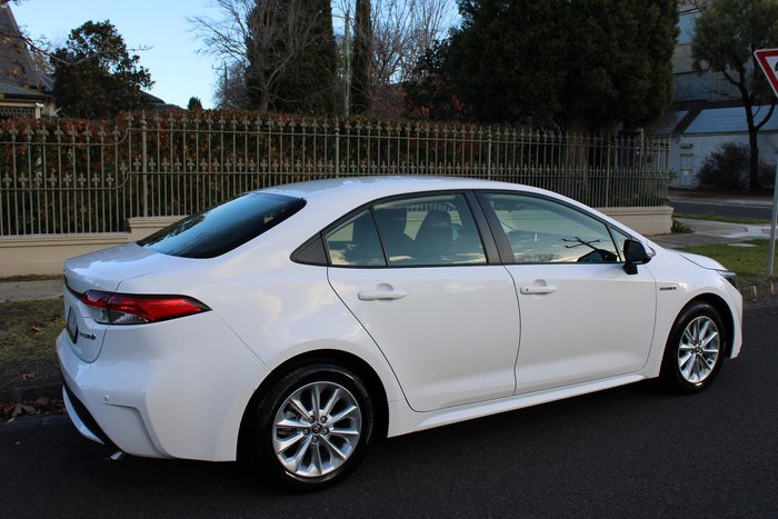 2021 Toyota Corolla Ascent Sport Hybrid ZWE211R Glacier White