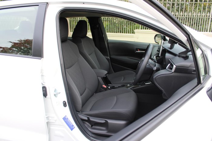 2021 Toyota Corolla Ascent Sport Hybrid ZWE211R Glacier White