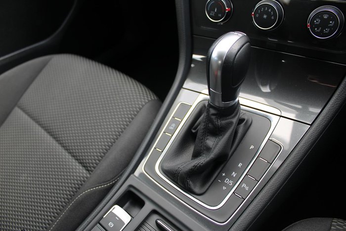 2020 Volkswagen Golf 110TSI Trendline 7.5 MY20 Pure White