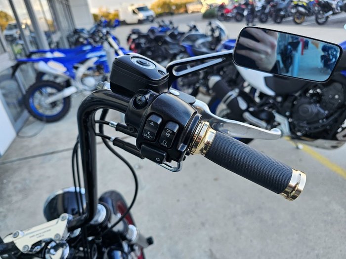 2013 HARLEY-DAVIDSON FXDB STREET BOB Blue
