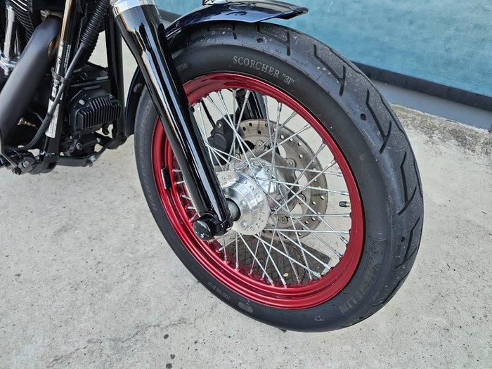 2013 HARLEY-DAVIDSON FXDB STREET BOB Blue