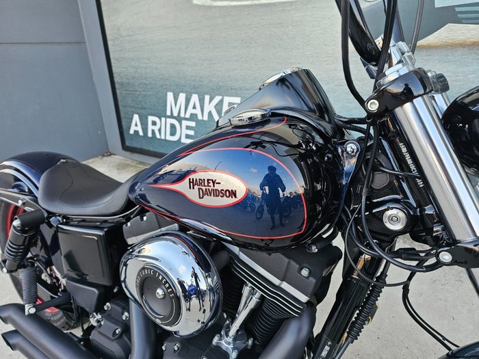 2013 HARLEY-DAVIDSON FXDB STREET BOB Blue