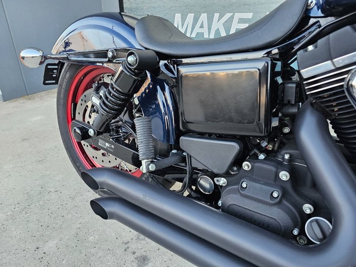 2013 HARLEY-DAVIDSON FXDB STREET BOB Blue