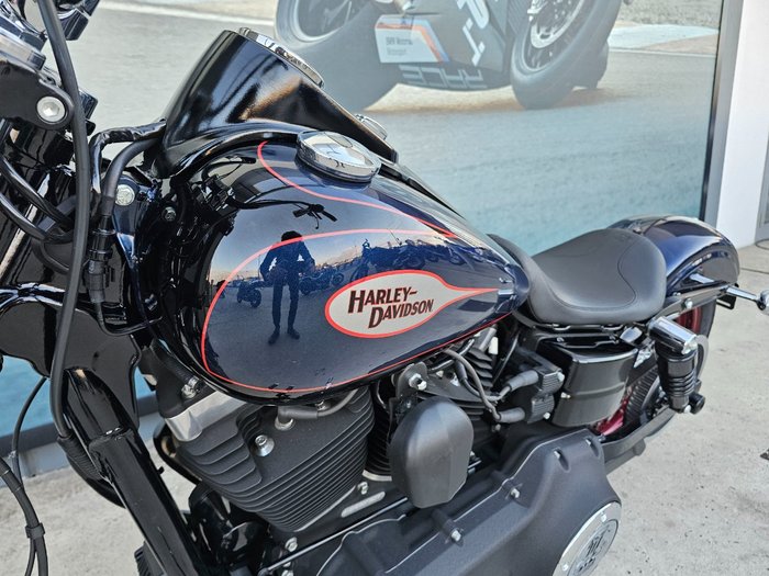2013 HARLEY-DAVIDSON FXDB STREET BOB Blue