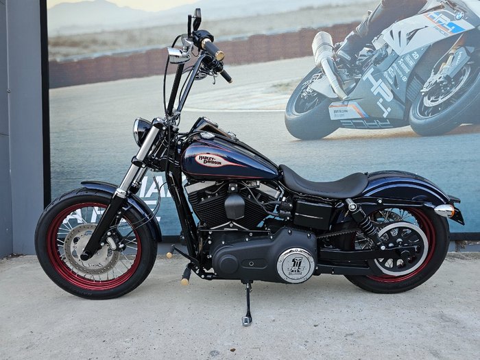 2013 HARLEY-DAVIDSON FXDB STREET BOB Blue