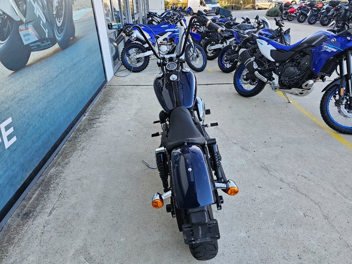 2013 HARLEY-DAVIDSON FXDB STREET BOB Blue