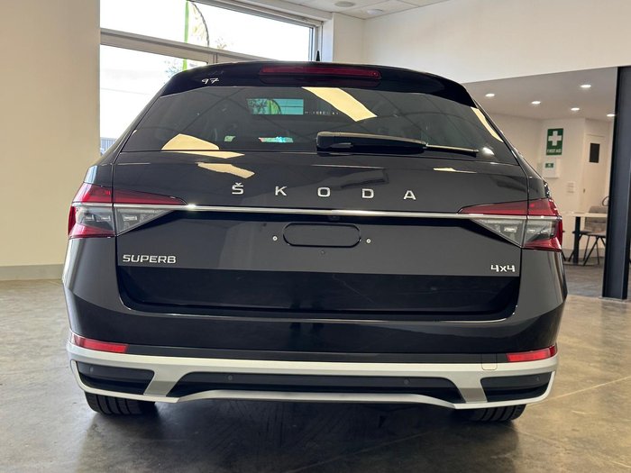 2020 SKODA Superb 200TSI Scout
