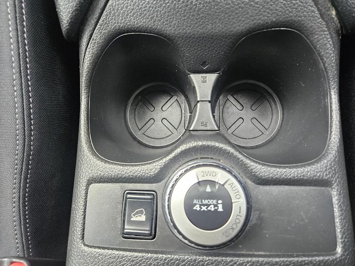 2021 Nissan X-TRAIL TS