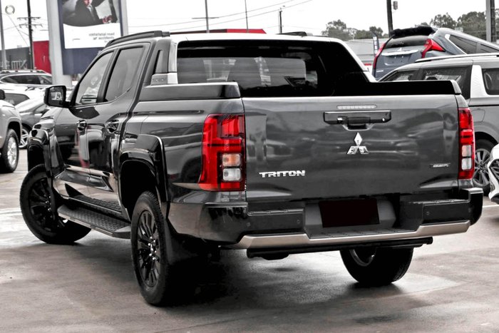 2025 Mitsubishi Triton GSR
