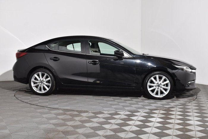 2018 Mazda 3 SP25 GT