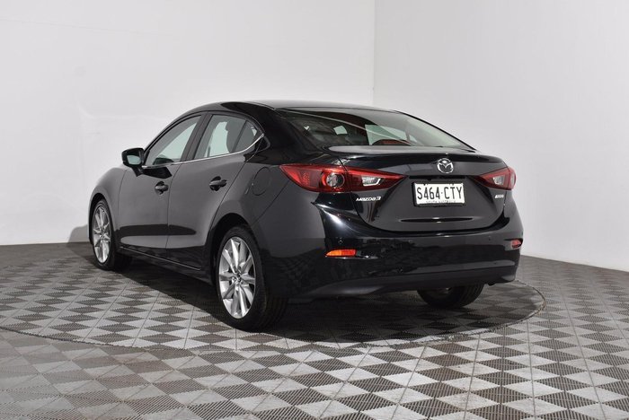 2018 Mazda 3 SP25 GT