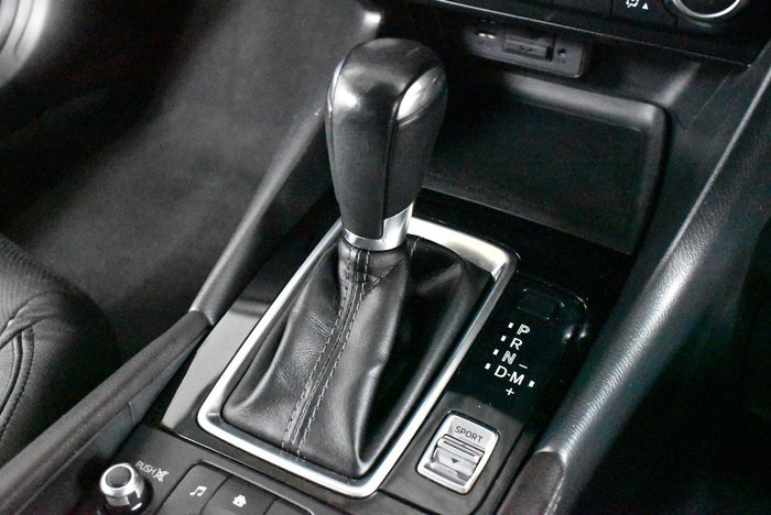 2018 Mazda 3 SP25 GT