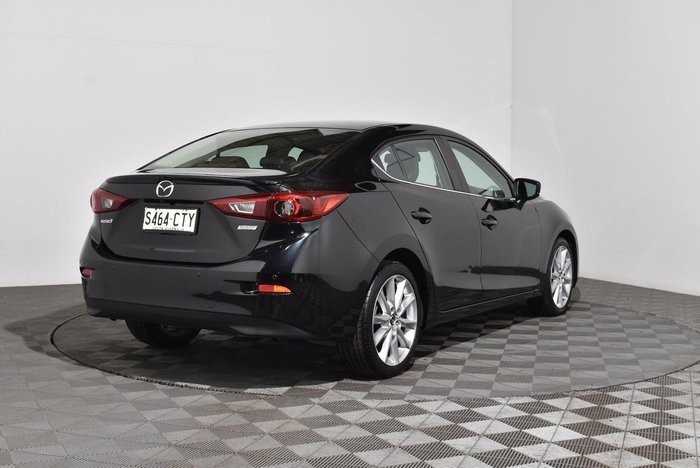 2018 Mazda 3 SP25 GT