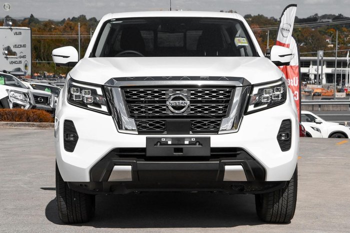 2022 Nissan Navara ST