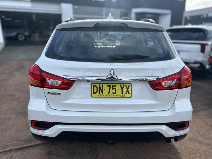 2019 Mitsubishi ASX ES
