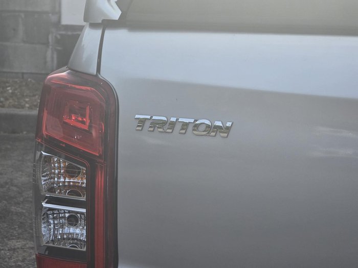 2019 Mitsubishi Triton GLX+