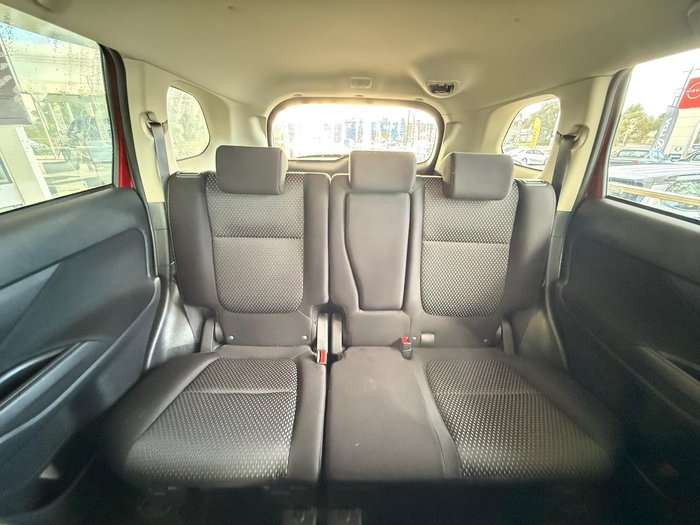 2016 Mitsubishi Outlander LS