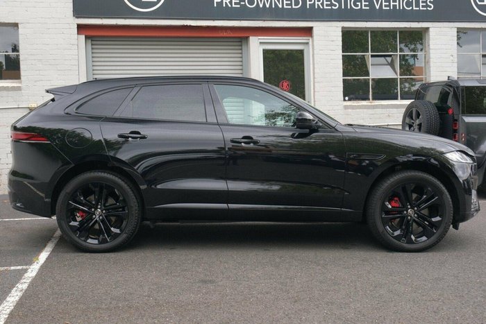 2025 Jaguar F-PACE P250 R-Dynamic SE 90th Anniversary Edition X761 MY26 AWD Santorini Black