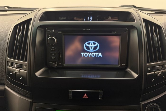 2014 Toyota Landcruiser GXL