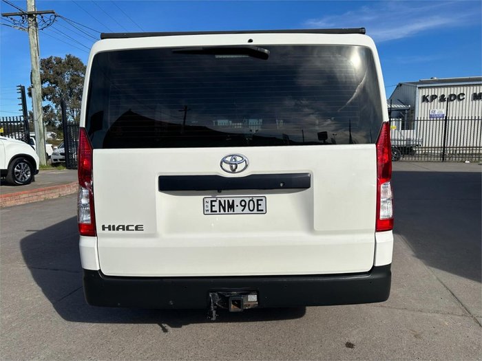 2021 Toyota Hiace 