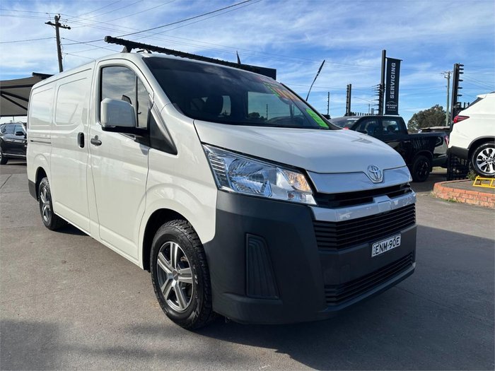 2021 Toyota Hiace 
