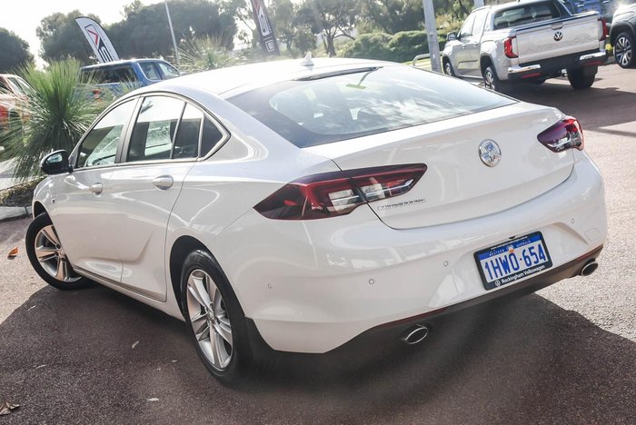 2018 Holden Commodore LT