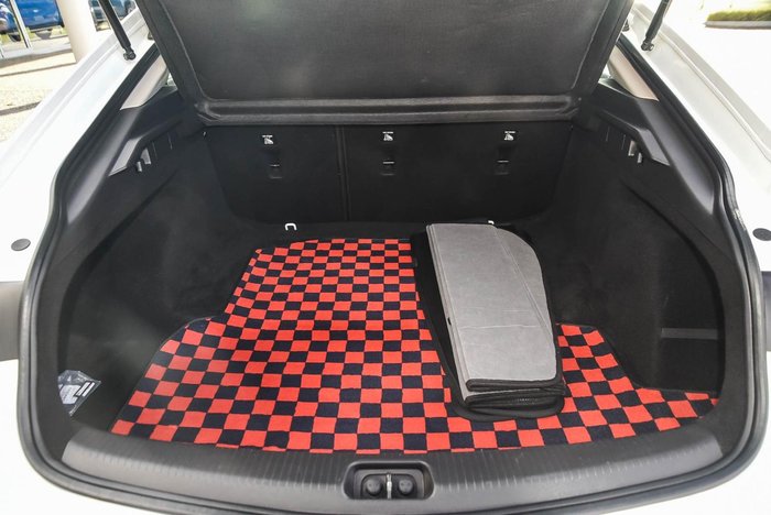 2018 Holden Commodore LT