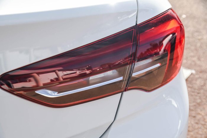 2018 Holden Commodore LT ZB MY19 Summit White
