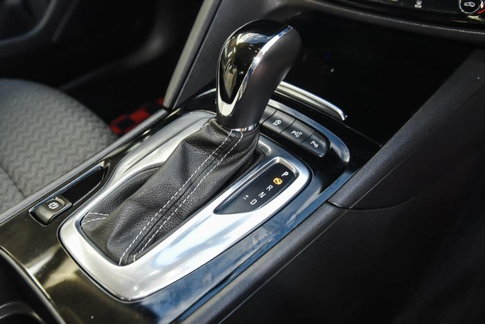 2018 Holden Commodore LT