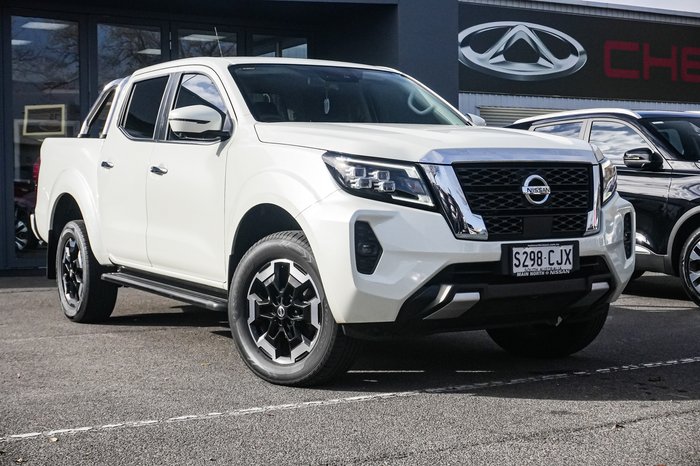 2021 Nissan Navara ST-X