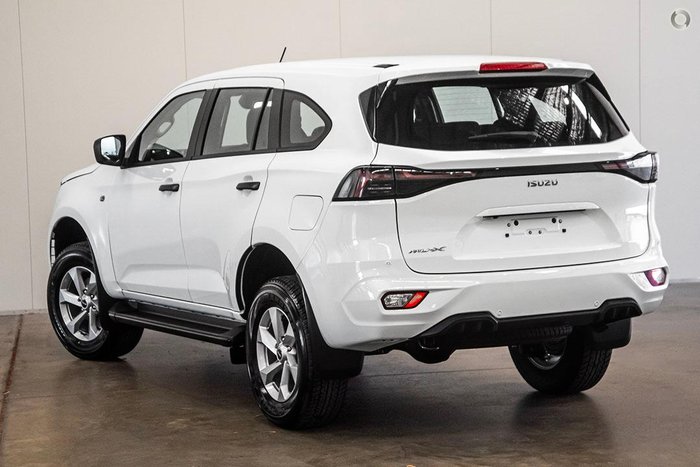 2025 Isuzu MU-X LS-M