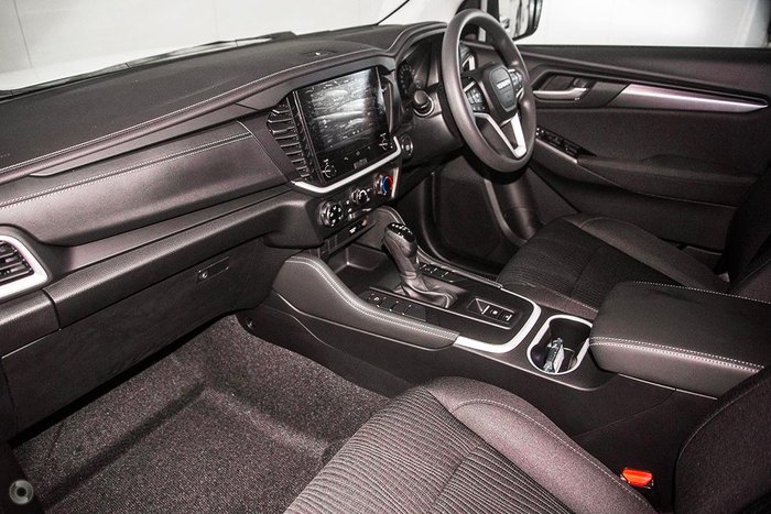 2025 Isuzu MU-X LS-M