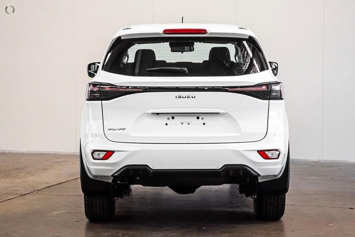 2025 Isuzu MU-X LS-M