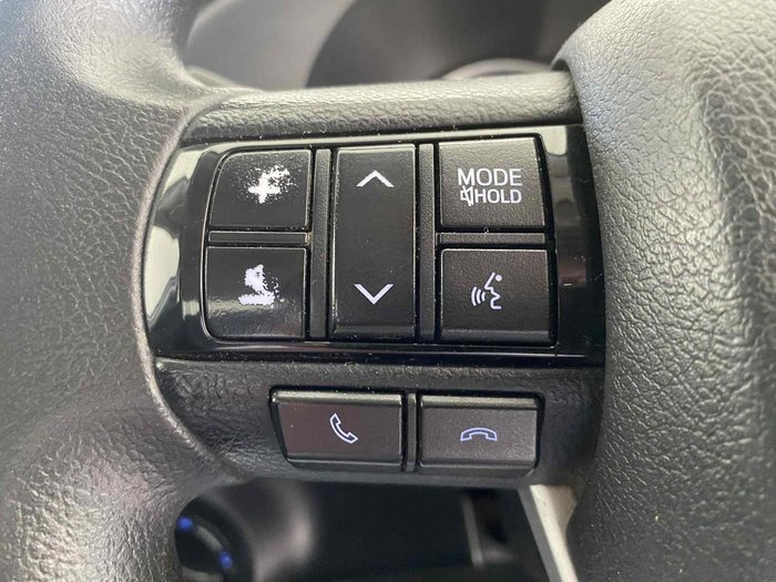 2018 Toyota Hilux SR GUN126R 4X4 Dual Range Glacier White