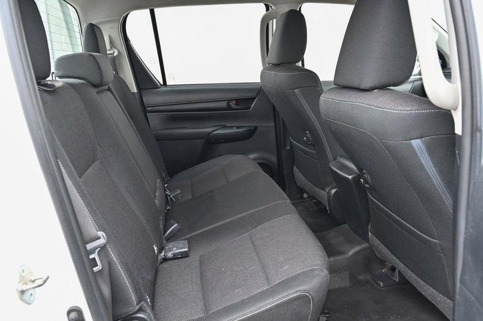 2018 Toyota Hilux SR GUN126R 4X4 Dual Range Glacier White