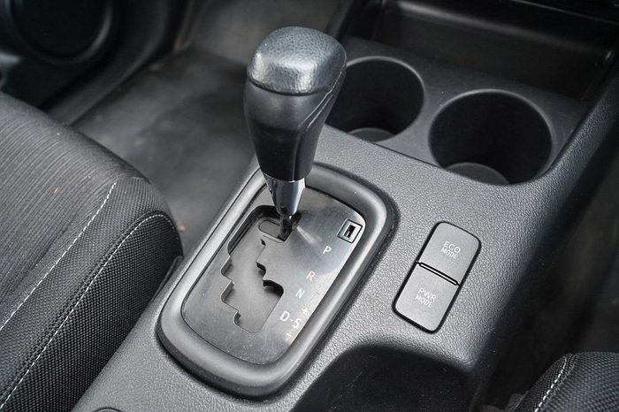 2018 Toyota Hilux SR GUN126R 4X4 Dual Range Glacier White