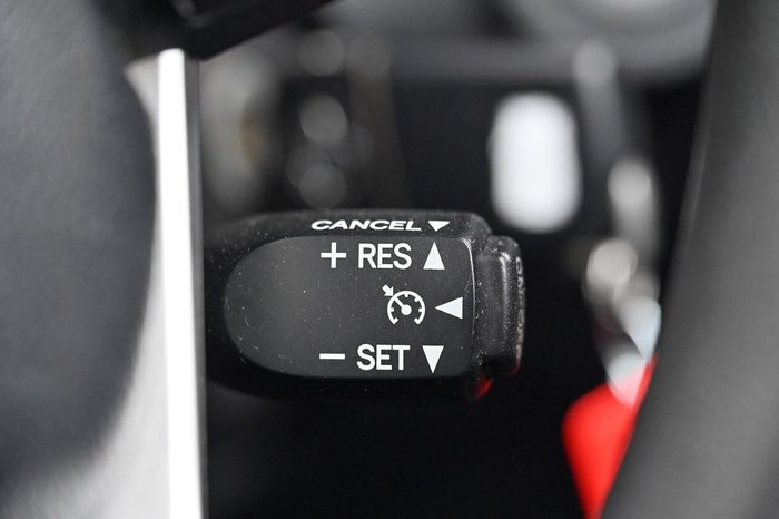 2018 Toyota Hilux SR GUN126R 4X4 Dual Range Glacier White