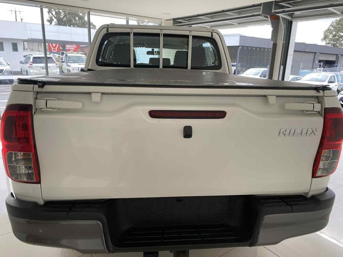 2018 Toyota Hilux SR GUN126R 4X4 Dual Range Glacier White