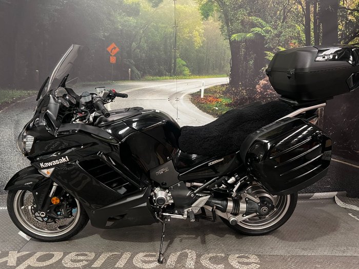 2007 Kawasaki 1400 GTR Black