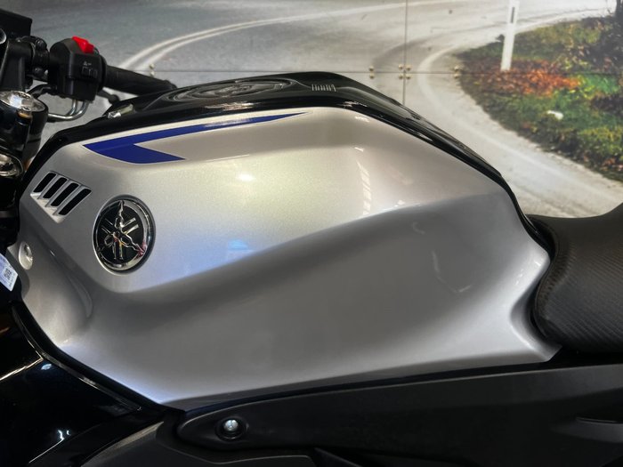 2024 Yamaha YZF-R15M Black
