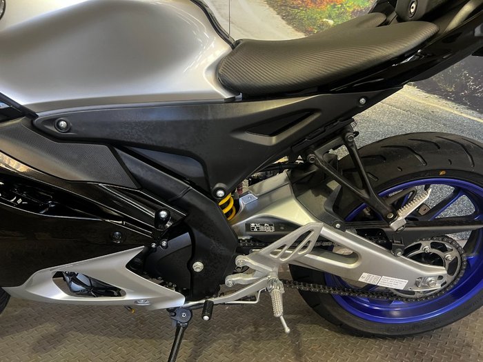 2024 Yamaha YZF-R15M Black