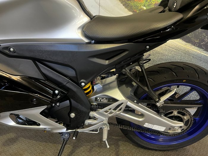 2024 Yamaha YZF-R15M Black