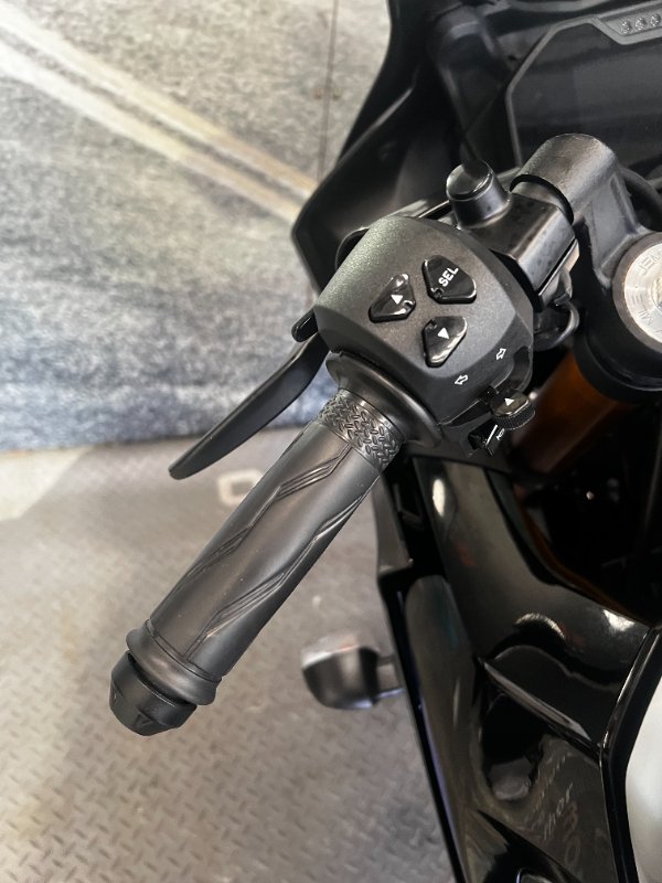 2024 Yamaha YZF-R15M Black