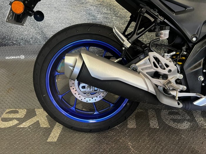 2024 Yamaha YZF-R15M Black